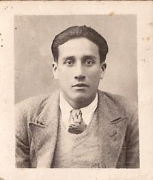 Pedro Méndez in 1940, during the Second World War. He was invited to travel to Germany, but the war frustrated the trip and he stayed in Lima for 2 years working as a messenger for the German embassy in Peru; he was present and helped with the hurried departure of the cartographer Hans Kinzl to China, before Peru confiscated all German ships and aircraft.